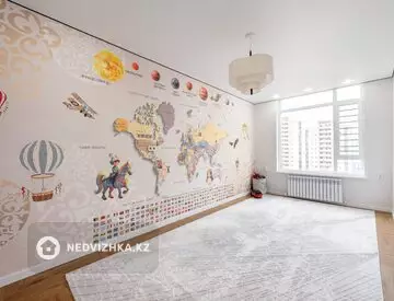 3-комнатная квартира, этаж 9 из 9, 87 м², миниатюра 1