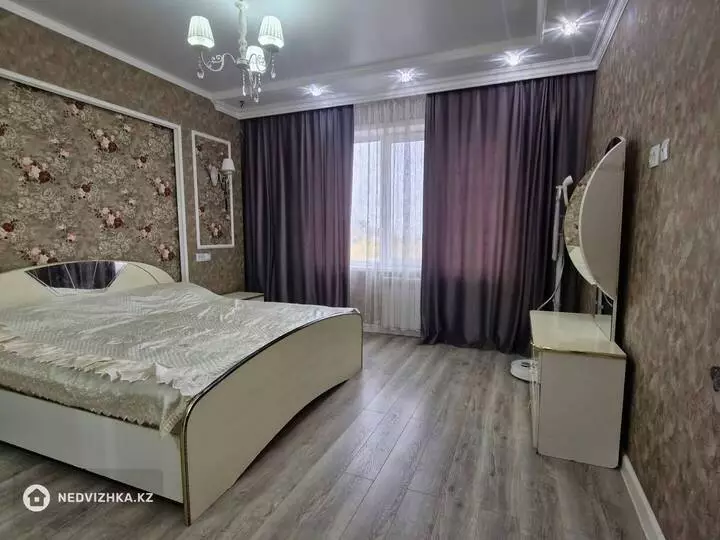 3-комнатная квартира, этаж 5 из 16, 108 м², фотография 4