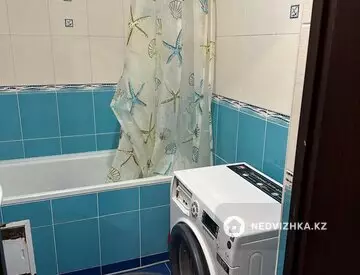 2-комнатная квартира, этаж 8 из 10, 64 м², миниатюра 9
