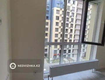 3-комнатная квартира, этаж 6 из 13, 65 м², миниатюра 4