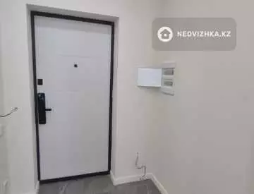 3-комнатная квартира, этаж 6 из 13, 65 м², миниатюра 10
