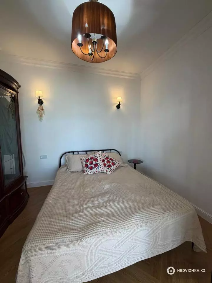 2-комнатная квартира, этаж 16 из 18, 47 м², фотография 2