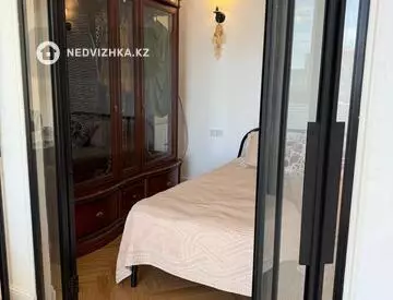 2-комнатная квартира, этаж 16 из 18, 47 м², миниатюра 5