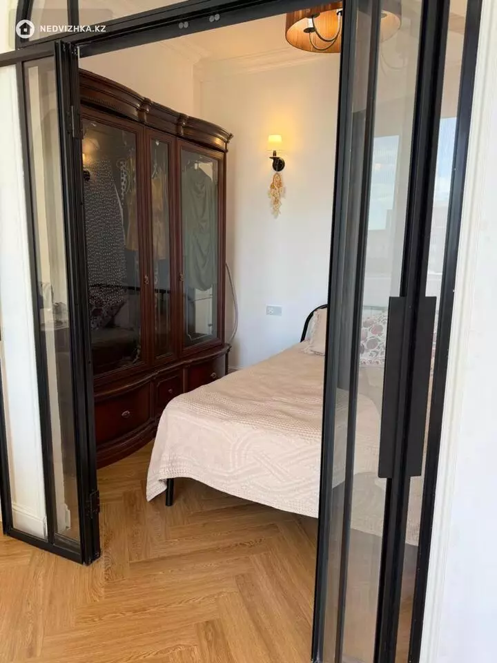 2-комнатная квартира, этаж 16 из 18, 47 м², фотография 5