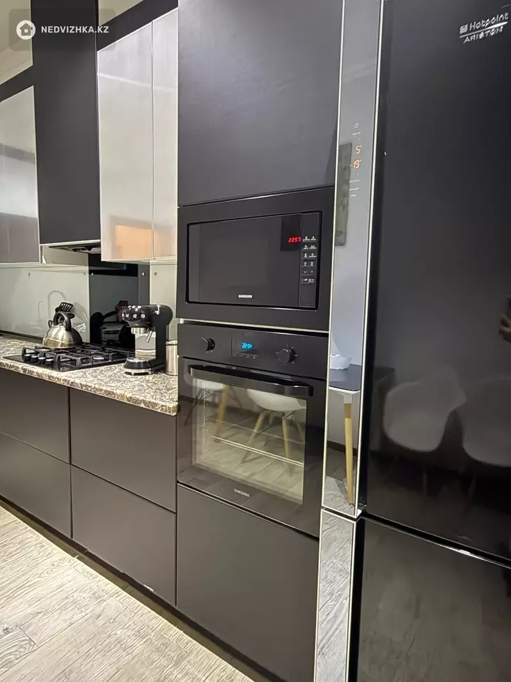 1-бөлмелі пәтер, қабат 3 барлық қабат саны 5, 46 м², Посуточно, 4-фотосурет