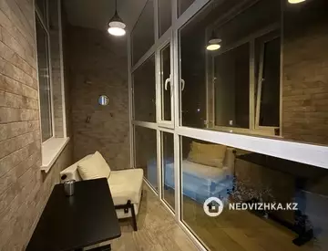 1-комнатная квартира, этаж 3 из 5, 46 м², Посуточно, миниатюра 8