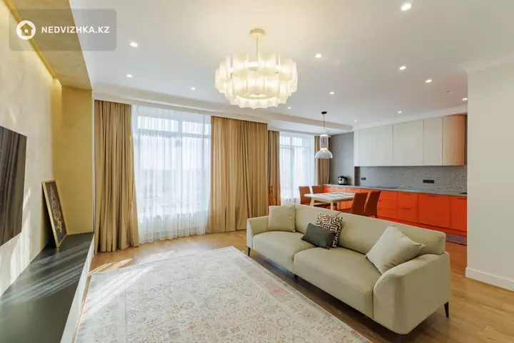 4-комнатная квартира, этаж 12 из 21, 130 м², 4-фотосурет