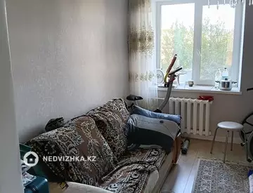 4-комнатная квартира, этаж 3 из 9, 84 м², миниатюра 3