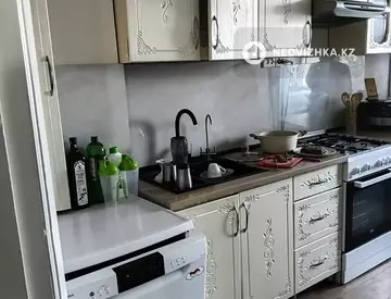 4-комнатная квартира, этаж 3 из 9, 84 м², миниатюра 4