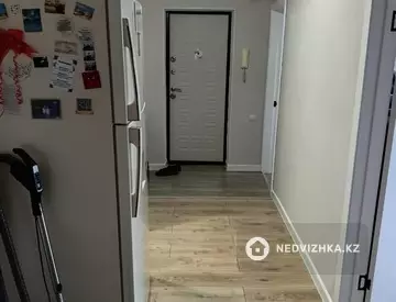 4-комнатная квартира, этаж 3 из 9, 84 м², миниатюра 11