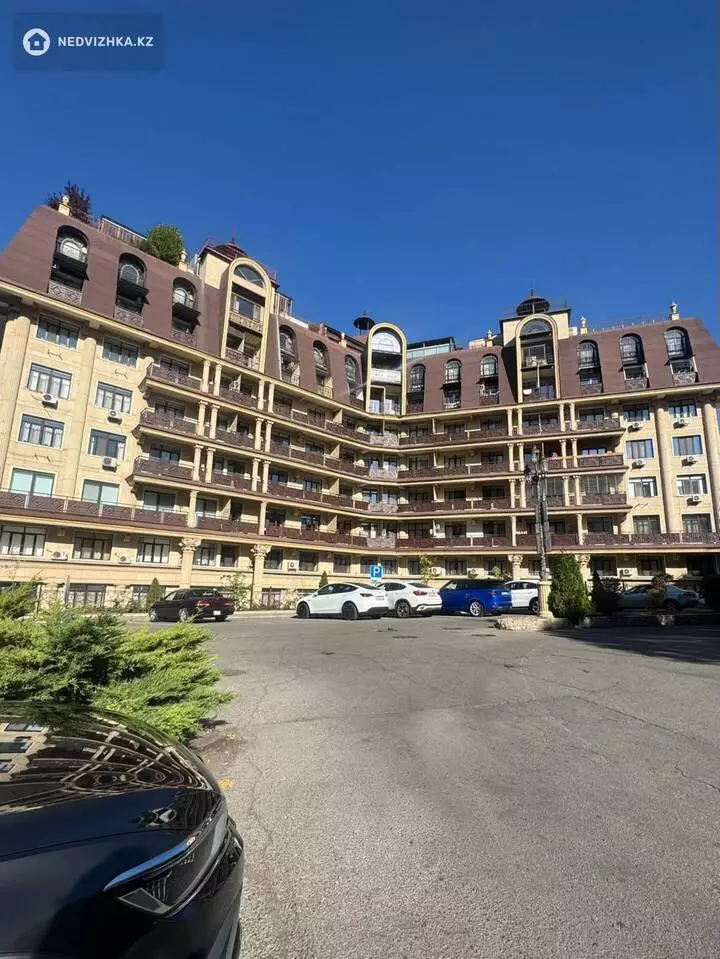 2-комнатная квартира, этаж 4 из 5, 113 м²