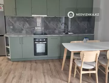 2-комнатная квартира, этаж 3 из 4, 53 м², На длительный срок, миниатюра 8