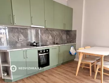 2-комнатная квартира, этаж 3 из 4, 53 м², На длительный срок, миниатюра 11