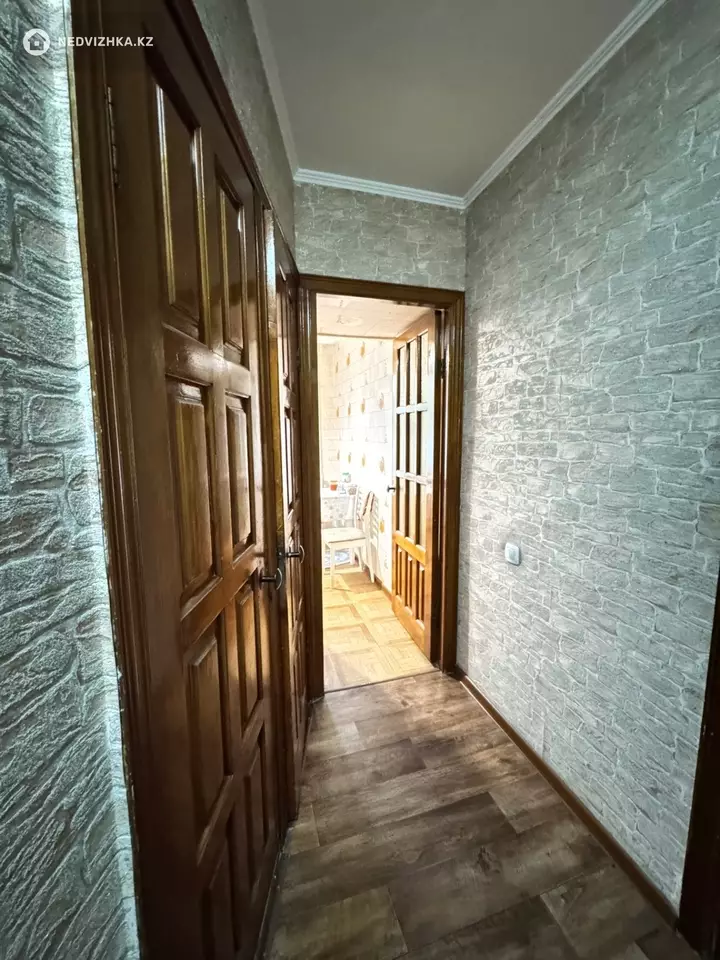 2-комнатная квартира, этаж 3 из 4, 46 м², фотография 2