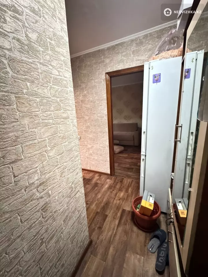 2-комнатная квартира, этаж 3 из 4, 46 м², фотография 3