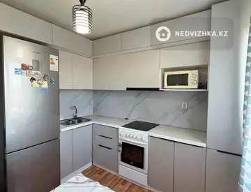 3-комнатная квартира, этаж 5 из 5, 70 м², миниатюра 6