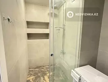 3-комнатная квартира, этаж 7 из 12, 95 м², На длительный срок, миниатюра 5