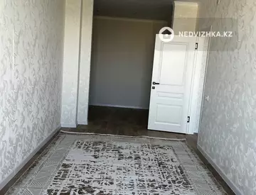 2-комнатная квартира, этаж 8 из 9, 63 м², На длительный срок, миниатюра 6