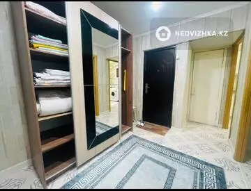 2-комнатная квартира, этаж 2 из 5, 10 м², Посуточно, миниатюра 9