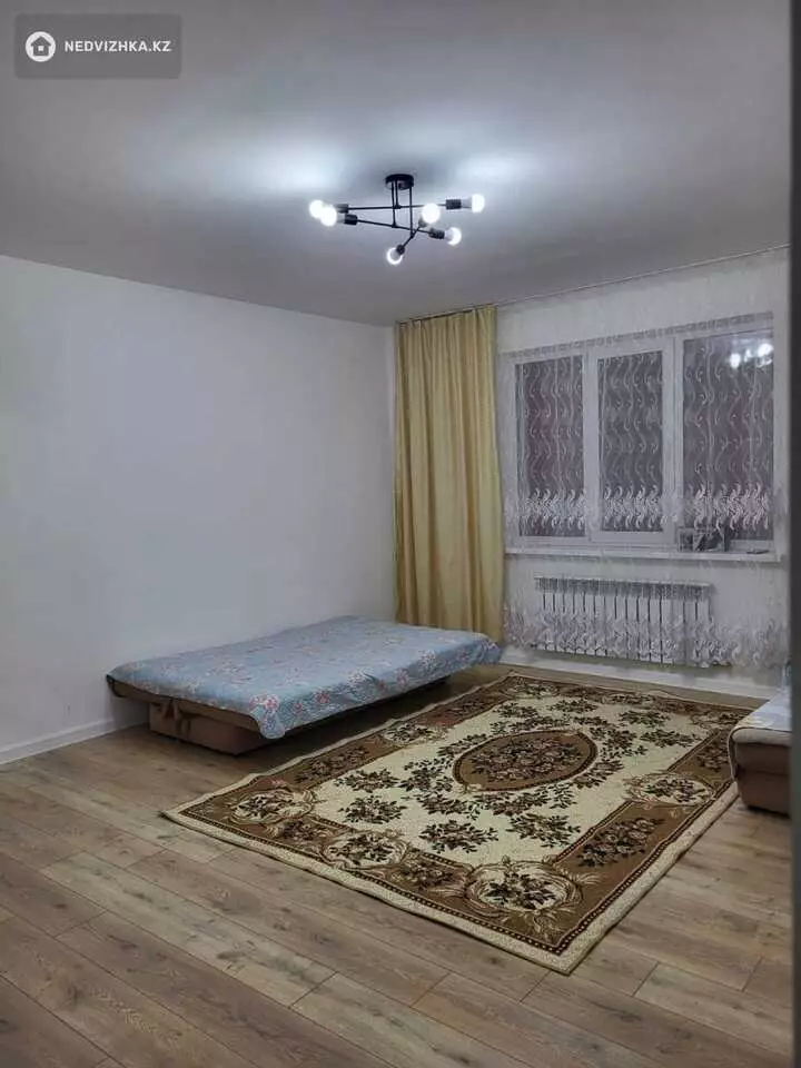 1-комнатная квартира, этаж 6 из 15, 45 м², фотография 3