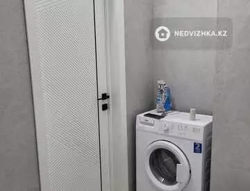 1-комнатная квартира, этаж 6 из 15, 45 м², миниатюра 5