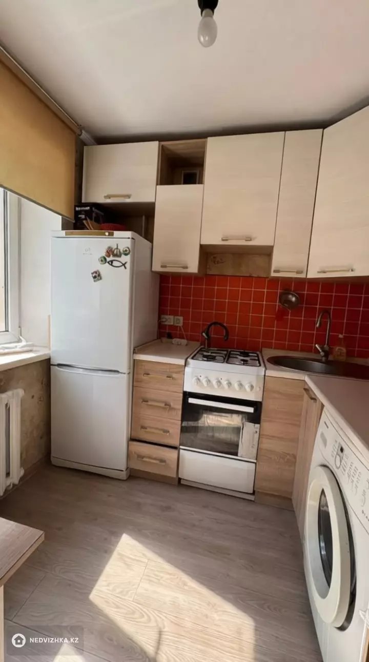 1-комнатная квартира, этаж 3 из 4, 33 м², фотография 5