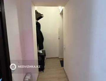 1-комнатная квартира, этаж 3 из 4, 33 м², миниатюра 8