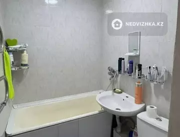 1-комнатная квартира, этаж 3 из 4, 33 м², миниатюра 9