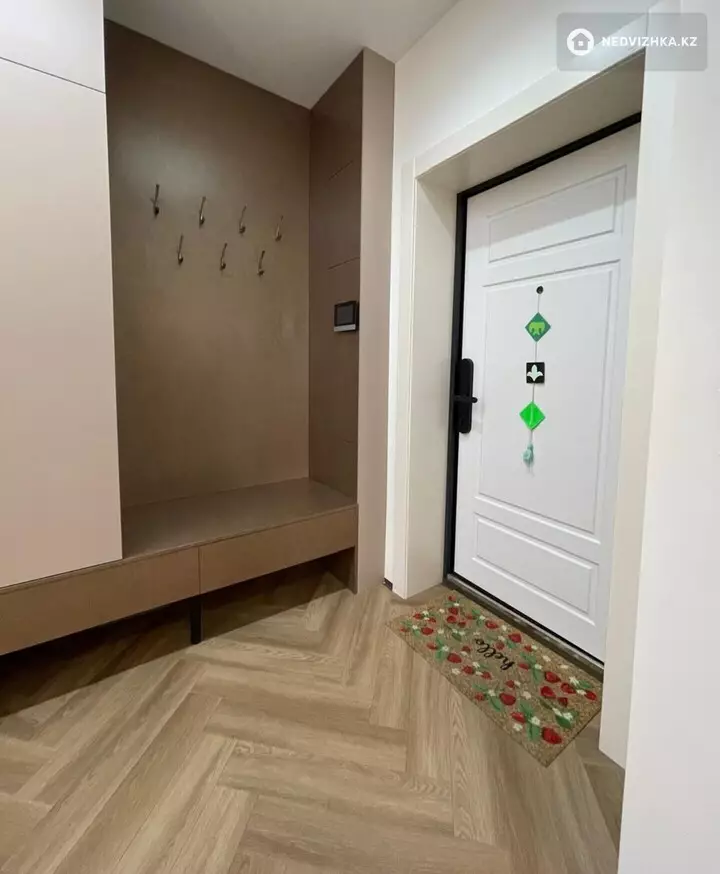 3-комнатная квартира, этаж 13 из 16, 108 м², фотография 5
