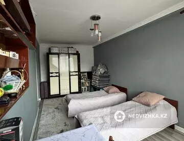 3-комнатная квартира, этаж 3 из 5, 90 м², миниатюра 9