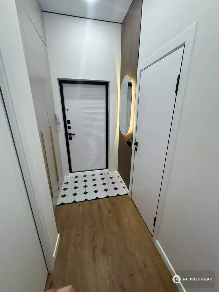 2-комнатная квартира, этаж 6 из 12, 46 м², фотография 2