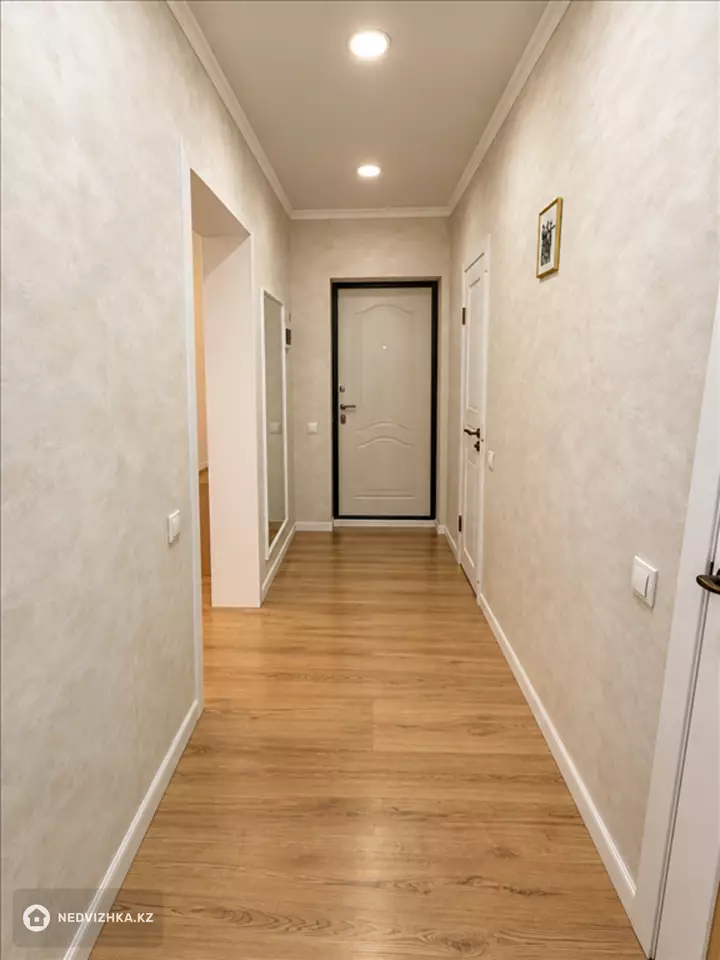 1-комнатная квартира, этаж 9 из 13, 44 м², фотография 4
