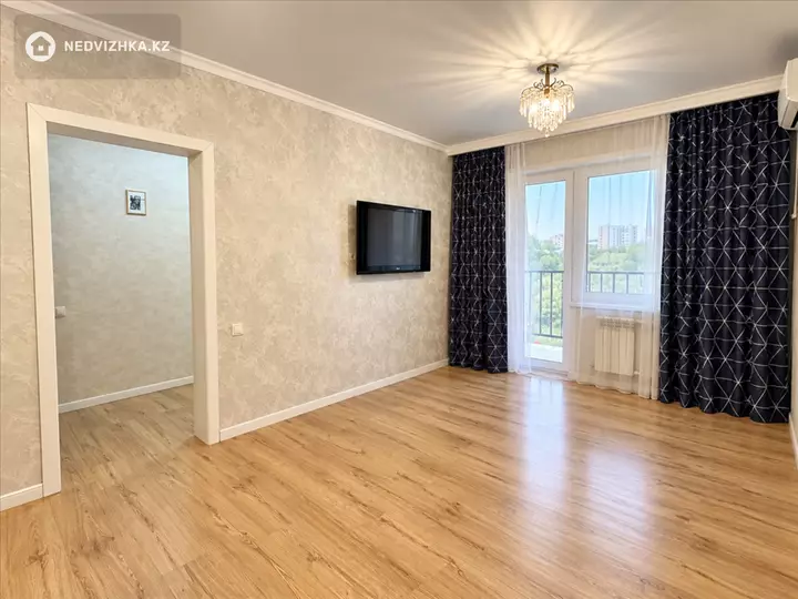 1-комнатная квартира, этаж 9 из 13, 44 м², фотография 5