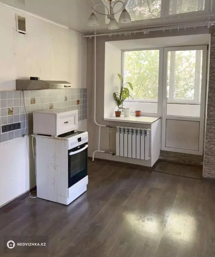 2-комнатная квартира, этаж 1 из 2, 51 м², фотография 5