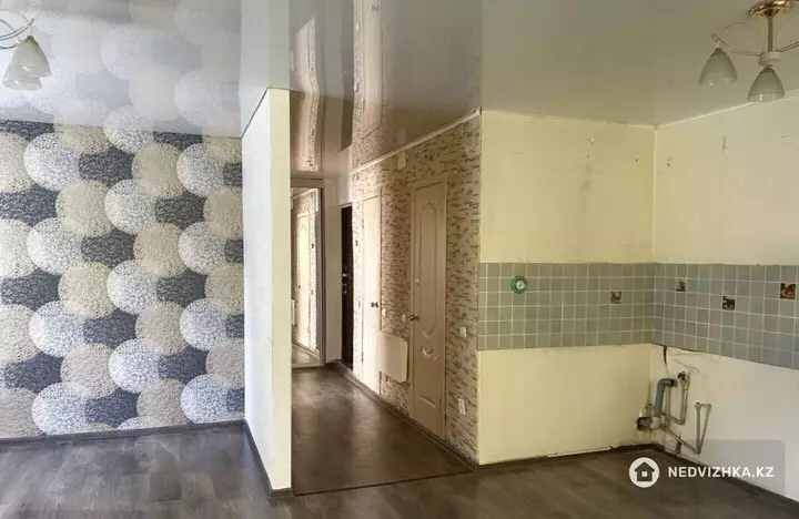 2-комнатная квартира, этаж 1 из 2, 51 м², фотография 4