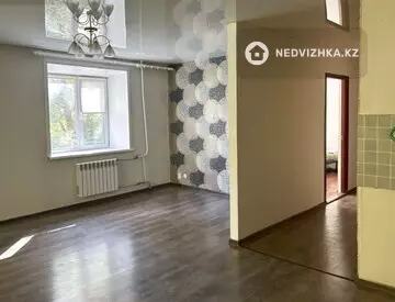 2-комнатная квартира, этаж 1 из 2, 51 м², миниатюра 7
