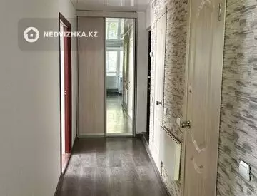 2-комнатная квартира, этаж 1 из 2, 51 м², миниатюра 11