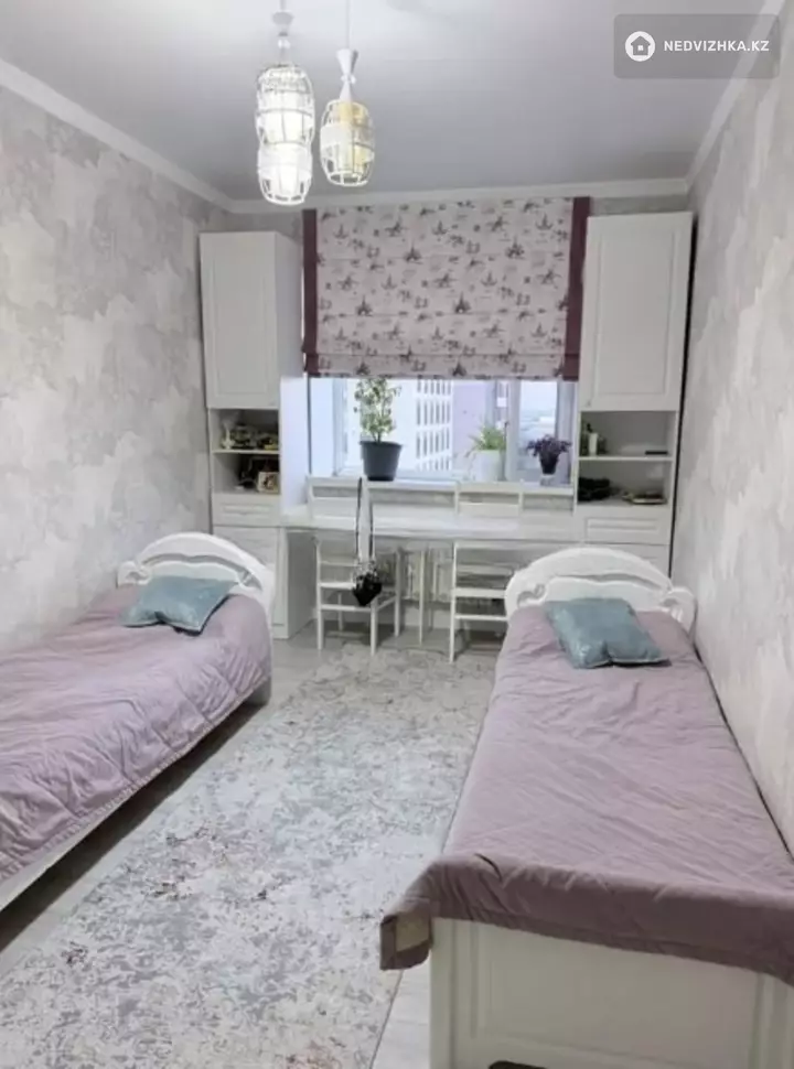 3-комнатная квартира, этаж 7 из 10, 91 м², фотография 4