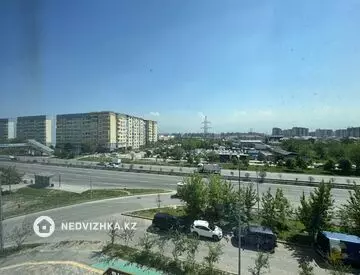 1-комнатная квартира, этаж 4 из 6, 43 м², миниатюра 6
