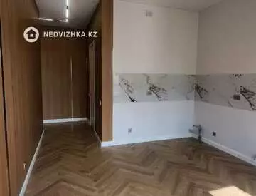 2-комнатная квартира, этаж 10 из 12, 40 м², миниатюра 6