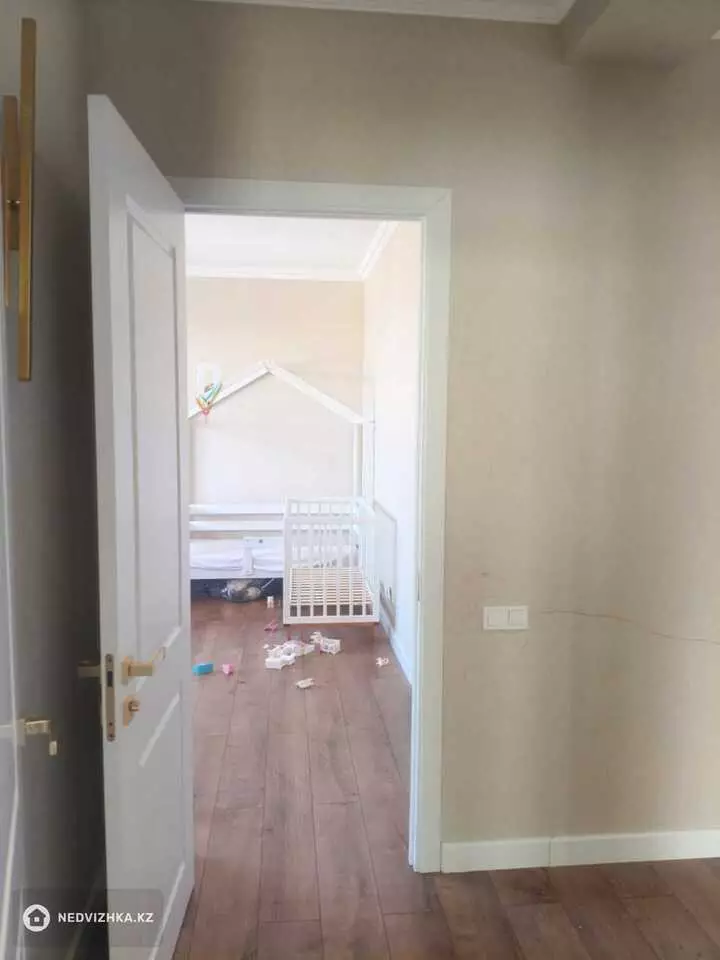 4-бөлмелі пәтер, қабат 6 барлық қабат саны 6, 155 м², 5-фотосурет