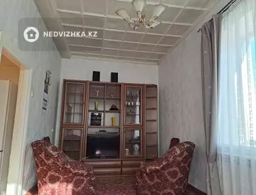 3-комнатная квартира, этаж 2 из 2, 62 м², На длительный срок, миниатюра 9