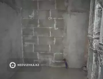 1-комнатная квартира, этаж 9 из 12, 46 м², миниатюра 9