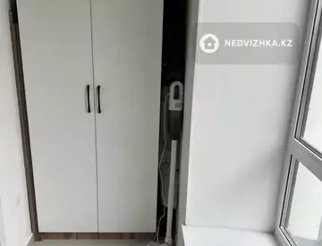 2-комнатная квартира, этаж 2 из 12, 47 м², миниатюра 3