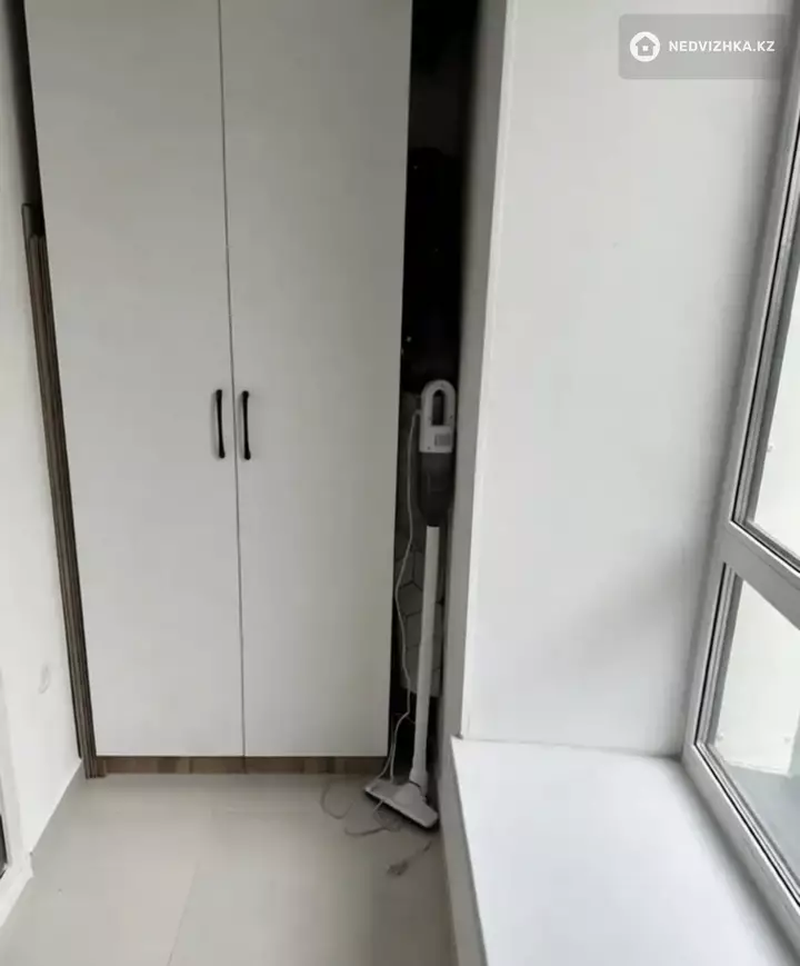 2-комнатная квартира, этаж 2 из 12, 47 м², фотография 3
