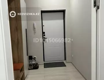 2-комнатная квартира, этаж 2 из 12, 47 м², миниатюра 10