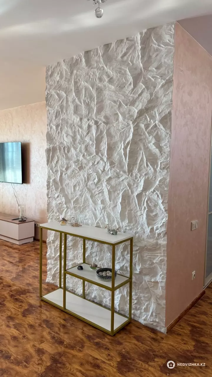 3-комнатная квартира, этаж 10 из 14, 114 м², фотография 5