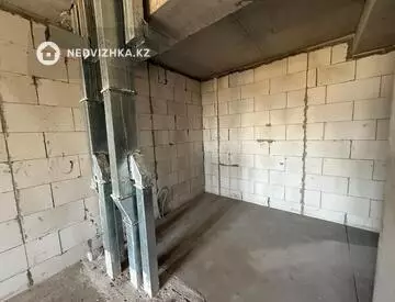 1-комнатная квартира, этаж 4 из 6, 33 м², миниатюра 6
