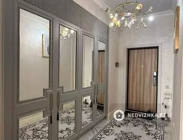 4-комнатная квартира, этаж 13 из 16, 140 м², миниатюра 12