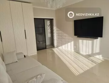 1-комнатная квартира, этаж 9 из 10, 46 м²